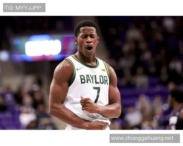 关键时刻屡屡建功！76人官方：埃奇库姆正为费城付出一切！